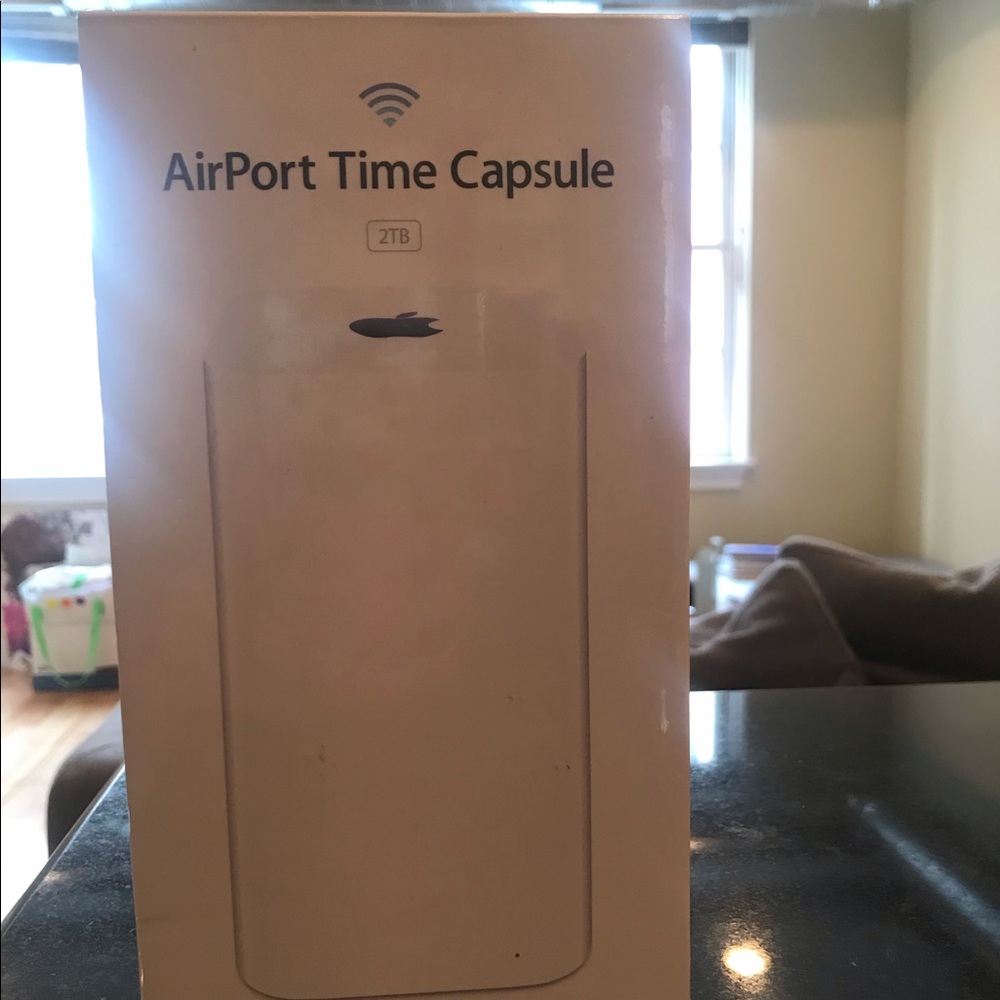 BNIB Apple AirPort Time Capsule 2TB